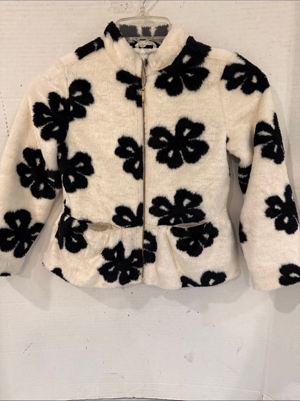 Janie and Jack Black & White Faux Fur Floral Zip Jacket (sz - 5/6)